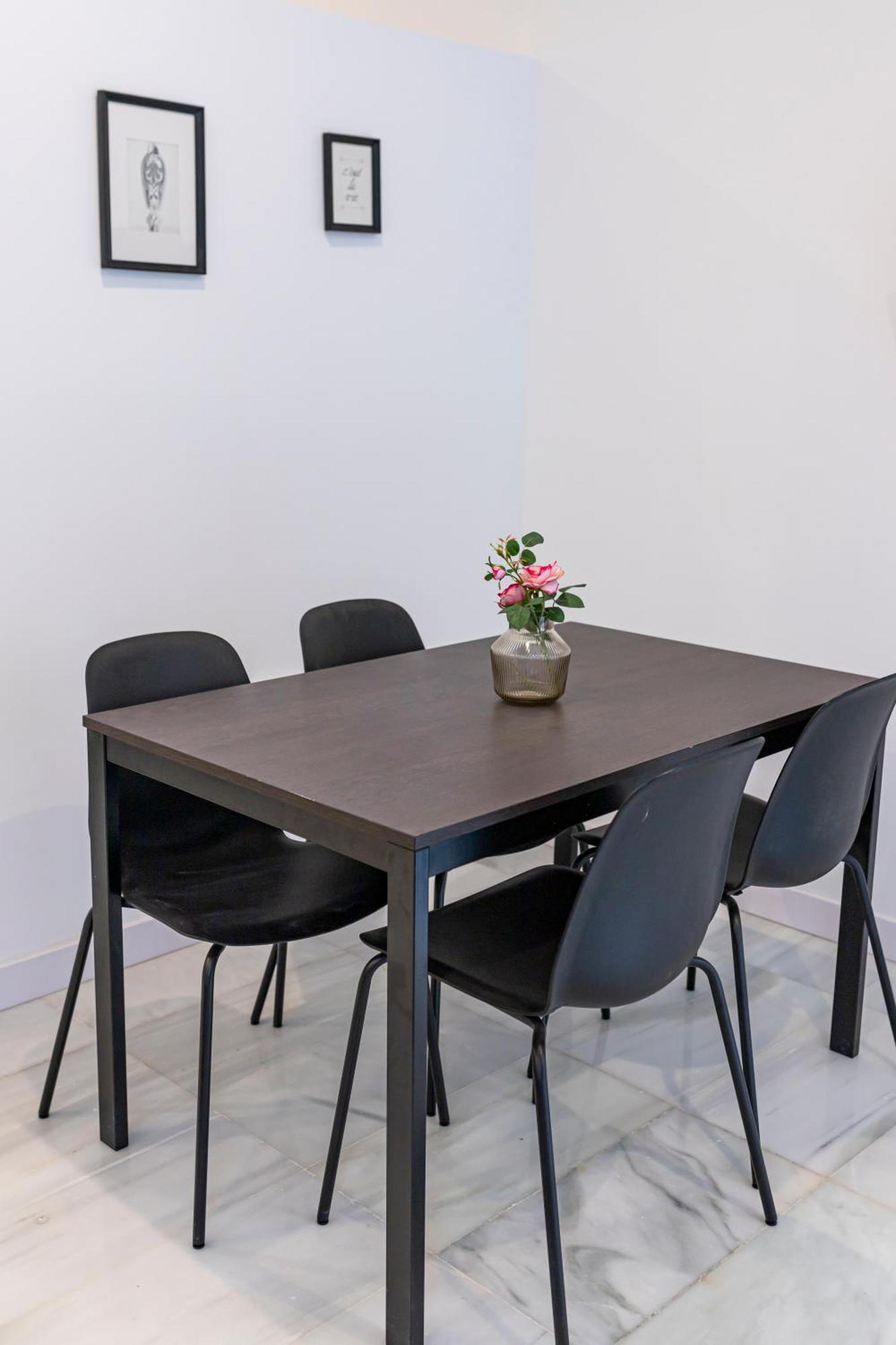 Resolana Suites Севиля Екстериор снимка