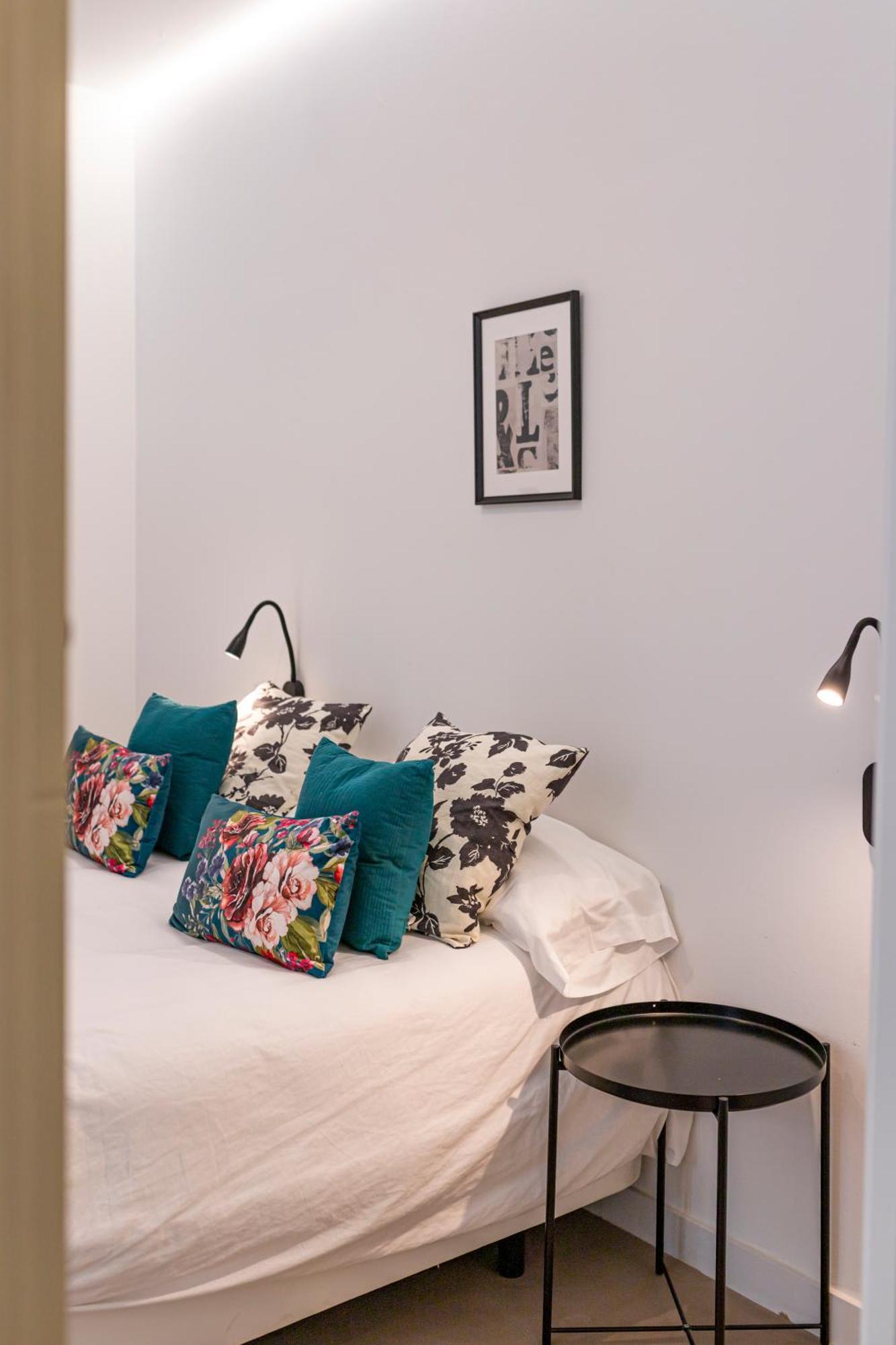 Resolana Suites Севиля Екстериор снимка
