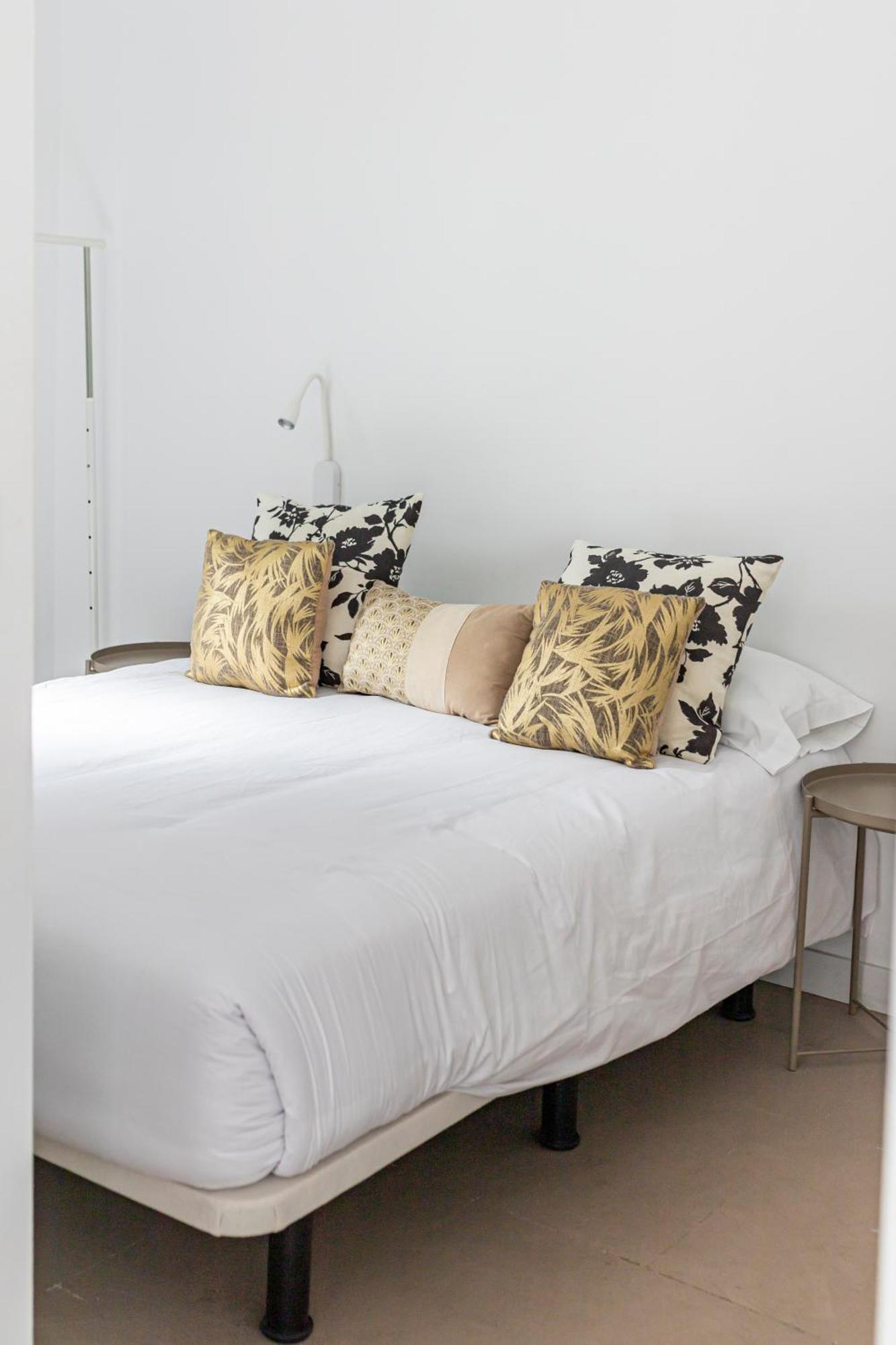 Resolana Suites Севиля Екстериор снимка